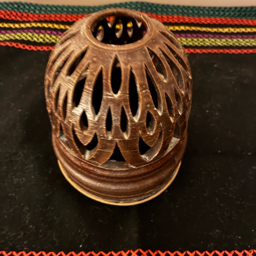 Handcrafted Ceramic Lace Vintage Tealight Shade